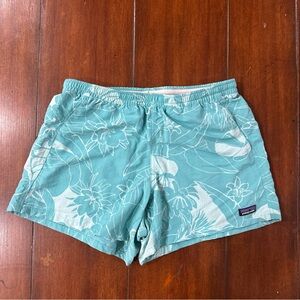 Patagonia Women’s Shorts Size Small Teal Floral Elastic Waist Casual Active